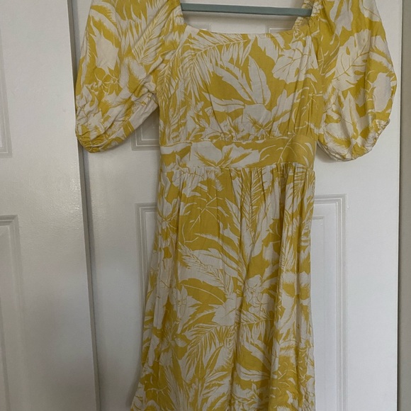 Billabong Hello Sun Mini Dress Yellow Floral Sz XS - Picture 3 of 4